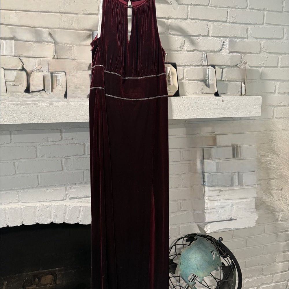 Elegant Burgundy Velvet Gown